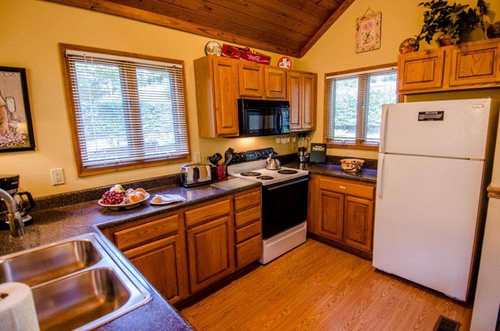 Asheville Cabins Of Willow Winds Exterior foto